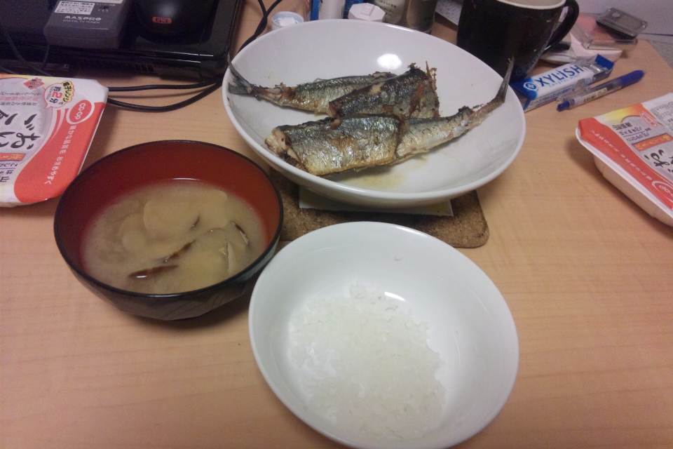 秋刀魚とあさり汁