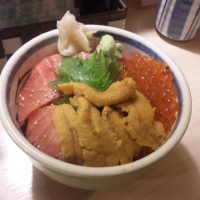 三崎市場 横浜ジョイナス店 ヨコハマ丼
